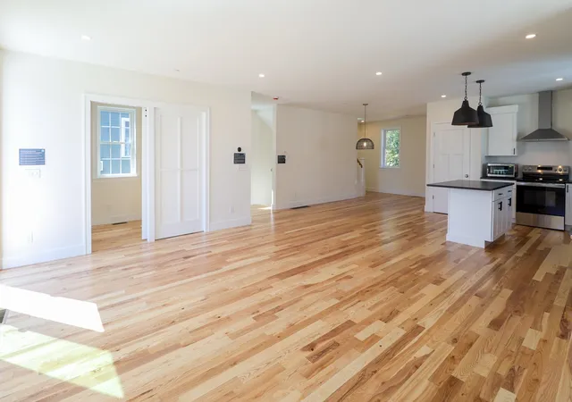 Photo 3 of Single family home for sale at 31 Eden Ln #5, Portsmouth, NH 03801 | MLS# 5109234 | Listing updated on 2026-10-10