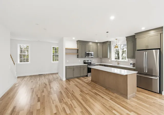 Photo 2 of Single family home for sale at 19 Eden Ln #2, Portsmouth, NH 03801 | MLS# 5109240 | Listing updated on 2026-09-14