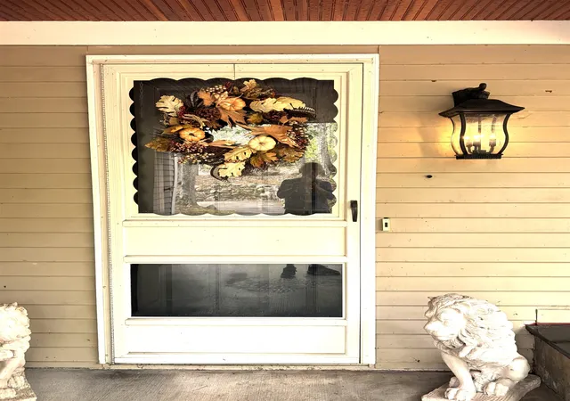 Photo 3 of Single family home for sale at 15 Abenaukee Dr, Wolfeboro, NH 03894 | MLS# 5109241 | Listing updated on 2026-09-12