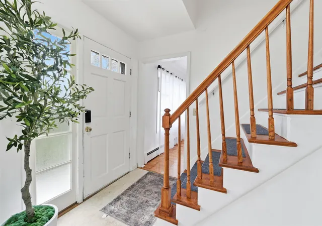 Photo 2 of Single family home for sale at 890 Essex Rd, Williston, VT 05495 | MLS# 5109243 | Listing updated on 2026-09-10