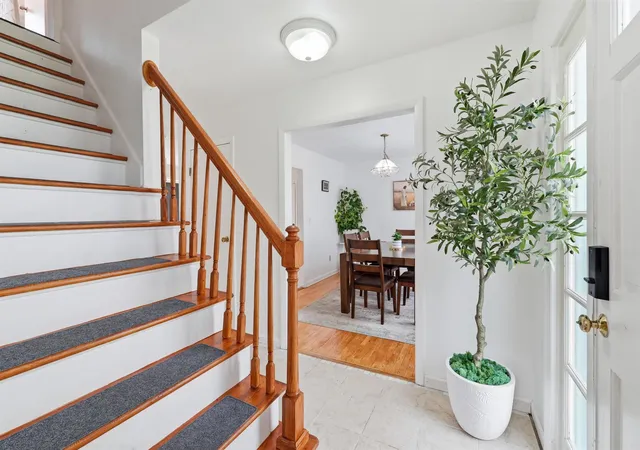 Photo 3 of Single family home for sale at 890 Essex Rd, Williston, VT 05495 | MLS# 5109243 | Listing updated on 2026-09-10