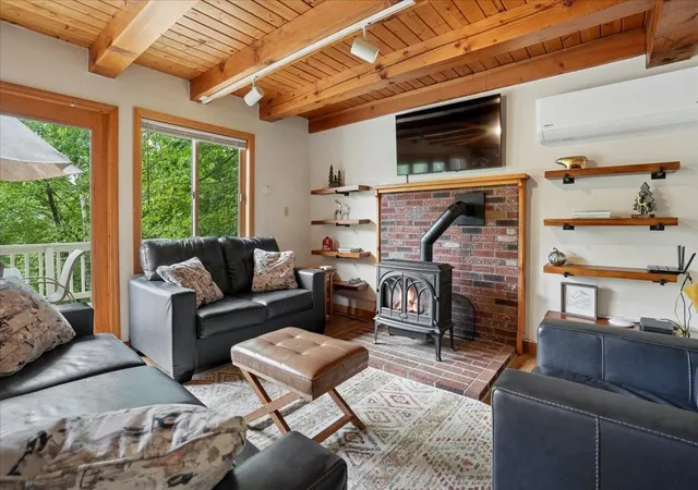 Photo 3 of Single family home for sale at 25 Mclaren Dr, Campton, NH 03223 | MLS# 5109253 | Listing updated on 2026-09-13