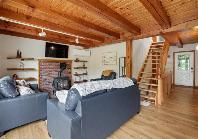 Photo 3 of Single family home for sale at 25 Mclaren Dr, Campton, NH 03223 | MLS# 5109253 | Listing updated on 2026-09-13
