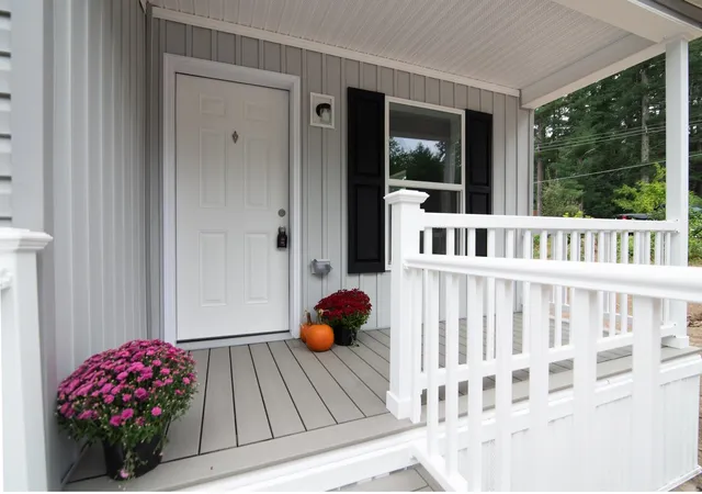 Photo 1 of Single family home for sale at 9 Cartwright Dr, Londonderry, NH 03053 | MLS# 5109255 | Listing updated on 2026-09-13