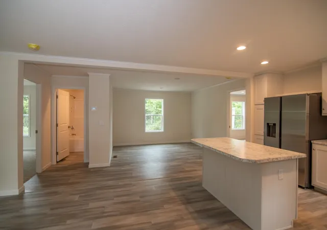 Photo 4 of Single family home for sale at 9 Cartwright Dr, Londonderry, NH 03053 | MLS# 5109255 | Listing updated on 2026-09-13