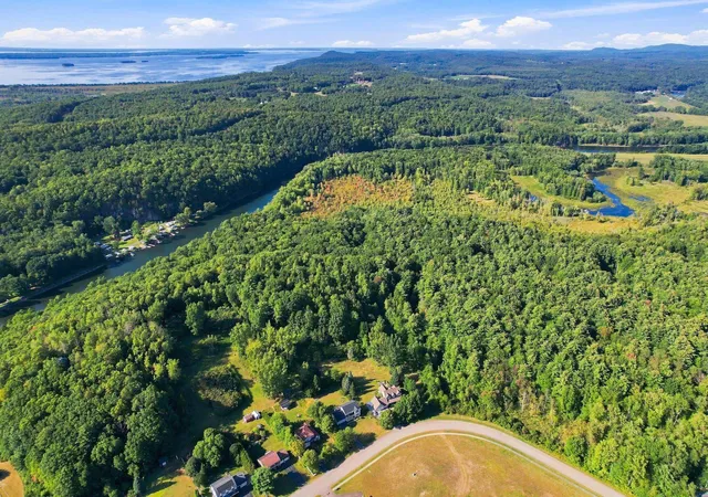 Photo 2 of Single family home for sale at 311 N Harbor Rd, Colchester, VT 05446 | MLS# 5109258 | Listing updated on 2026-09-11