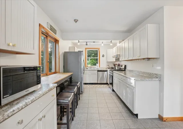 Photo 3 of Single family home for sale at 29 Northpointe Rd, Thornton, NH 03285 | MLS# 5109273 | Listing updated on 2026-09-13
