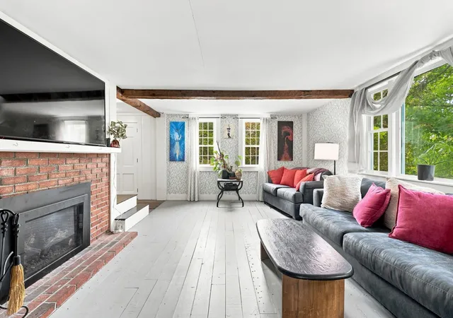 Photo 2 of Single family home for sale at 2 Old Tilton Rd, Canterbury, NH 03224 | MLS# 5109279 | Listing updated on 2026-09-12