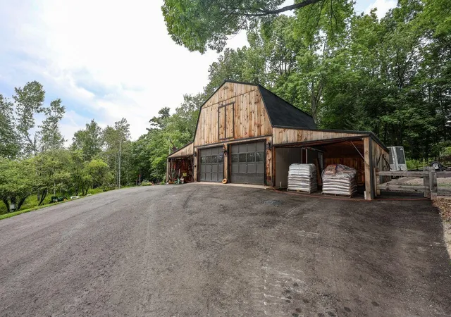 Photo 2 of Single family home for sale at 245 Porter Rd, Bath, NH 03740 | MLS# 5109283 | Listing updated on 2026-09-25