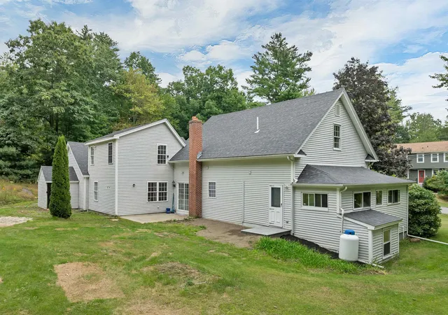 Photo 3 of Single family home for sale at 12 Kimball Rd, Londonderry, NH 03053 | MLS# 5109300 | Listing updated on 2026-09-11