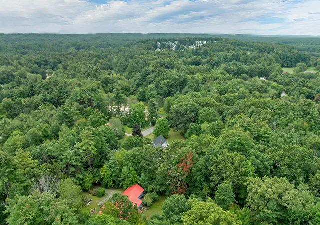 Photo 36 of Single family home for sale at 12 Kimball Rd, Londonderry, NH 03053 | MLS# 5109300 | Listing updated on 2026-10-12