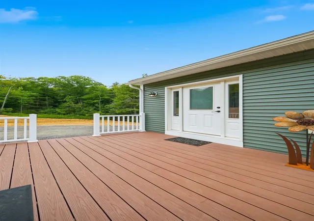 Photo 2 of Single family home for sale at 157 Kenney Rd, Loudon, NH 03307 | MLS# 5109303 | Listing updated on 2026-09-17