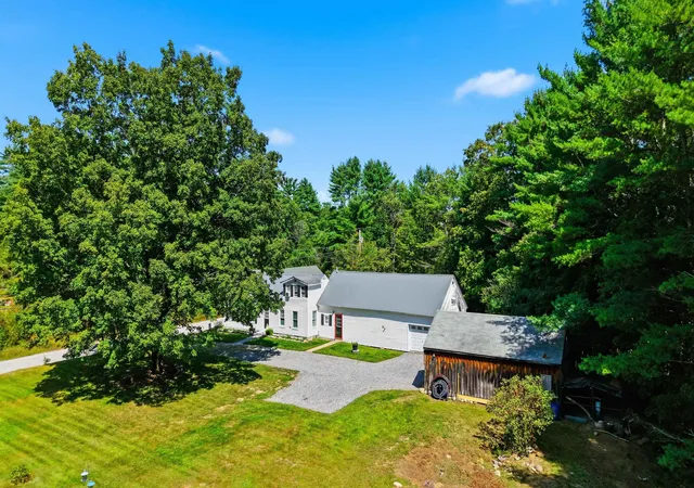 Photo 3 of Single family home for sale at 74 Swiggey Brk Rd, Chichester, NH 03258 | MLS# 5109304 | Listing updated on 2026-09-17