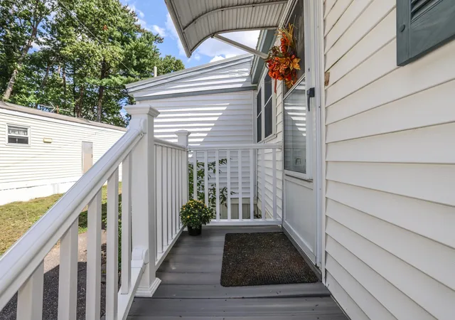 Photo 2 of Manufactured home for sale at 7 Hollyhock Way #32, Manchester, NH 03109 | MLS# 5109307 | Listing updated on 2026-09-16