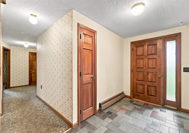 Photo 2 of Single family home for sale at 9 Windham Rd, Derry, NH 03038 | MLS# 5109308 | Listing updated on 2026-09-16