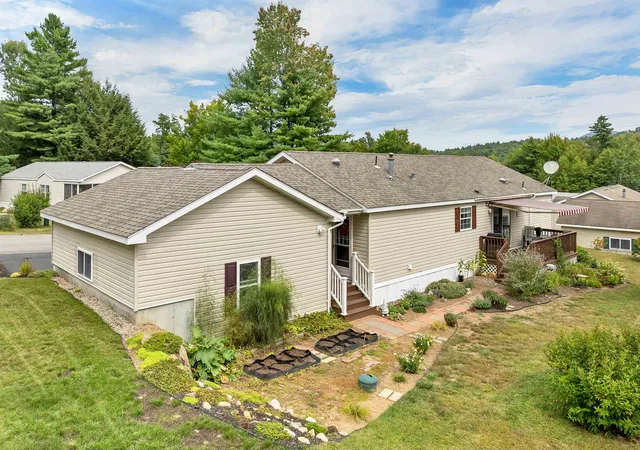 Photo 3 of Manufactured home for sale at 534 Darby Dr, Laconia, NH 03246 | MLS# 5109314 | Listing updated on 2026-10-05