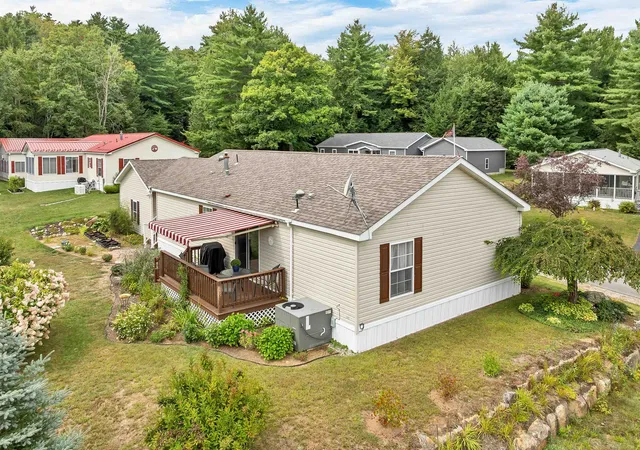 Photo 3 of Manufactured home for sale at 534 Darby Dr, Laconia, NH 03246 | MLS# 5109314 | Listing updated on 2026-10-05