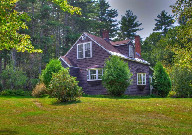 Photo 3 of Single family home for sale at 209 South St, Troy, NH 03465 | MLS# 5109321 | Listing updated on 2026-09-11