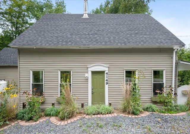 Single family home for sale at 4149 Vermont Route 107, Stockbridge, VT 05772 | MLS# 5109334