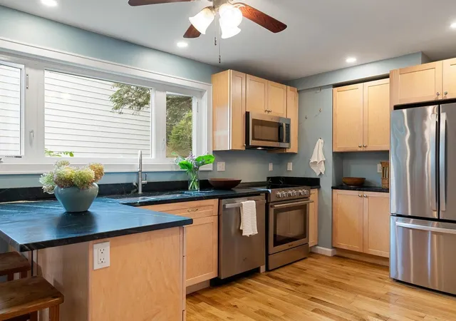 Photo 2 of Single family home for sale at 48 Pleasant St, Essex Junction, VT 05452 | MLS# 5109350 | Listing updated on 2026-09-15