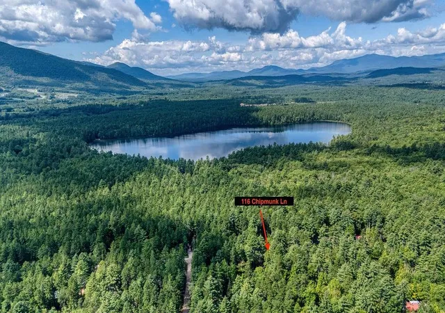 Photo 2 of Single family home for sale at 116 Chipmunk Ln, Chocorua, NH 03817 | MLS# 5109357 | Listing updated on 2026-09-11