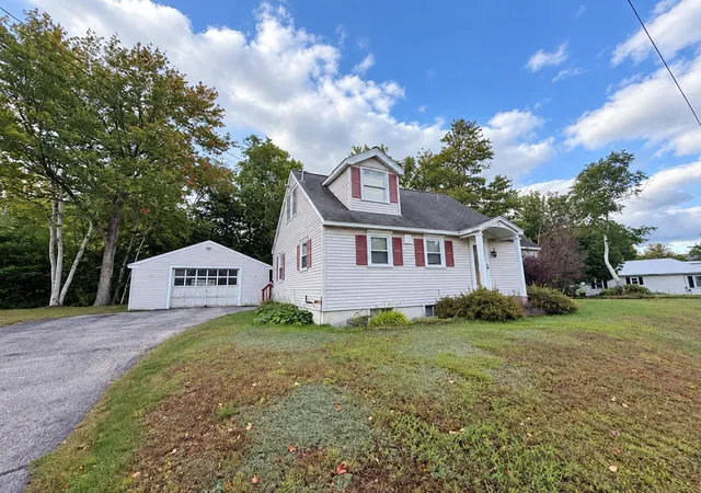 Photo 1 of Single family home for sale at 608 Main St, Gorham, NH 03581 | MLS# 5109366 | Listing updated on 2026-09-11