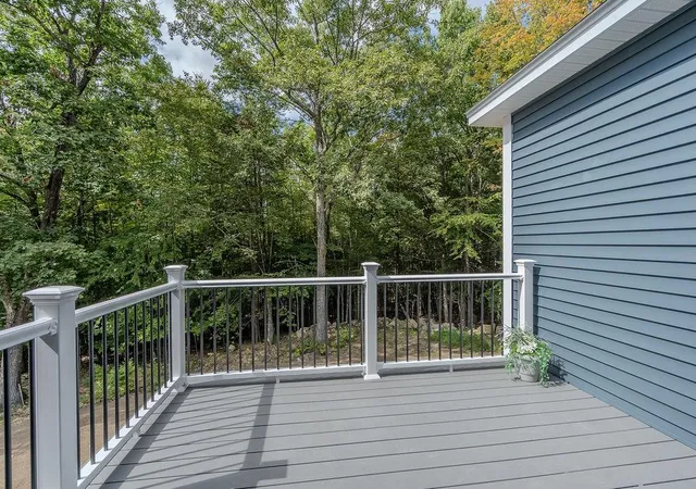 Photo 4 of Single family home for sale at 19 Deer Ridge Dr, Barrington, NH 03825 | MLS# 5109371 | Listing updated on 2026-09-17