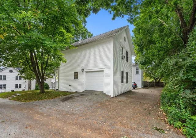Photo 2 of Condo for sale at 37 Jackson St #3, Concord, NH 03301 | MLS# 5109383 | Listing updated on 2026-09-13