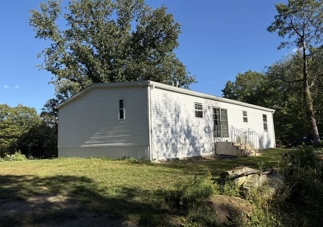 Photo 2 of Manufactured home for sale at 65 Old Chesterfield Rd, Hinsdale, NH 03451 | MLS# 5109387 | Listing updated on 2026-09-11