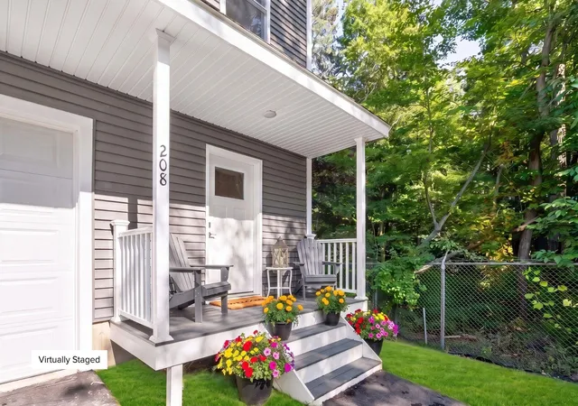 Photo 1 of Townhouse for sale at 208 Dale Rd, Burlington, VT 05408 | MLS# 5109388 | Listing updated on 2026-09-11