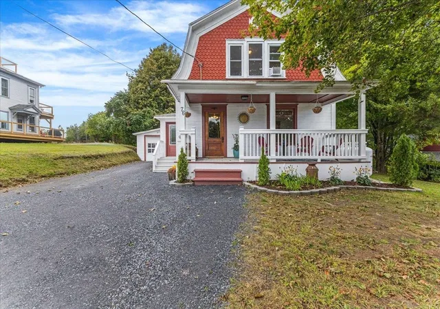 Photo 2 of Single family home for sale at 76 Upper Cherry St, Hardwick, VT 05843 | MLS# 5109398 | Listing updated on 2026-09-18