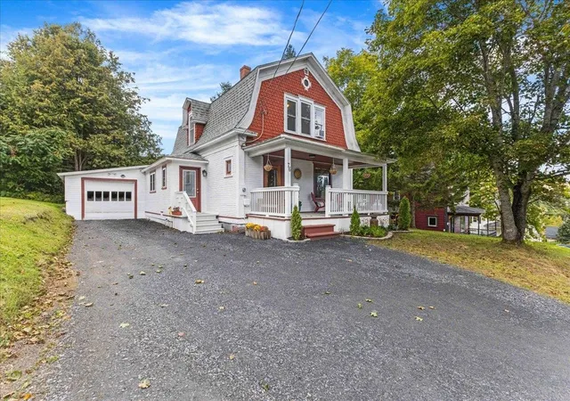 Photo 3 of Single family home for sale at 76 Upper Cherry St, Hardwick, VT 05843 | MLS# 5109398 | Listing updated on 2026-09-18
