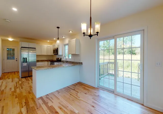 Photo 3 of Single family home for sale at 7338 Spear St, Charlotte, VT 05445 | MLS# 5109406 | Listing updated on 2026-09-15