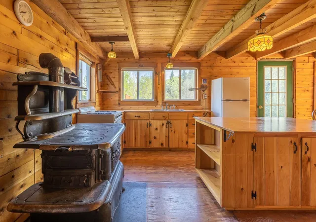 Photo 3 of Single family home for sale at 616 Clermont Rd, Washington, VT 05675 | MLS# 5109408 | Listing updated on 2026-09-14
