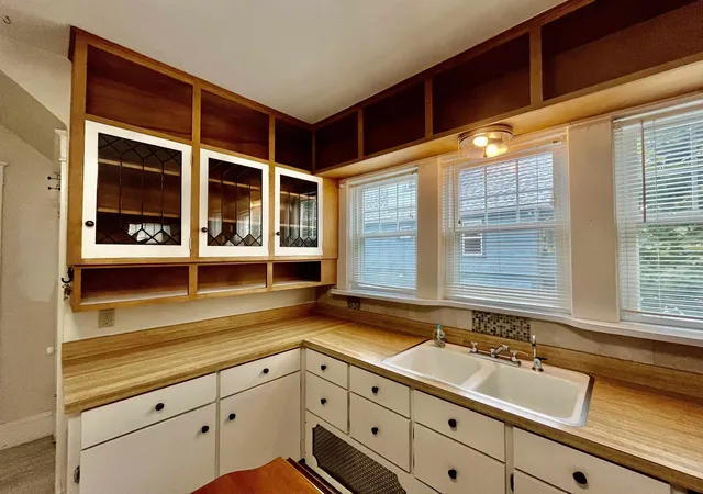 Photo 4 of Single family home for sale at 117 Mount Forist St, Berlin, NH 03570 | MLS# 5109413 | Listing updated on 2026-09-11