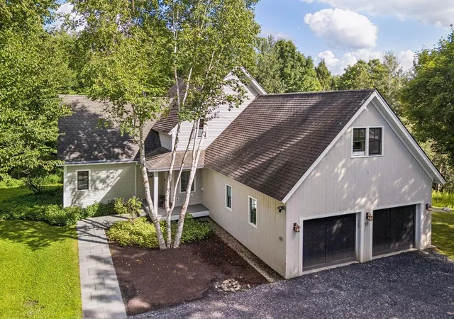 Photo 2 of Single family home for sale at 11 Kirkwood Ln, Stowe, VT 05672 | MLS# 5109420 | Listing updated on 2026-09-11