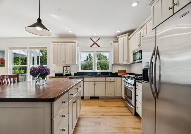 Photo 3 of Single family home for sale at 11 Kirkwood Ln, Stowe, VT 05672 | MLS# 5109420 | Listing updated on 2026-09-11