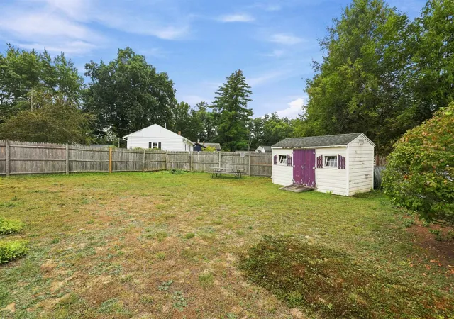 Photo 38 of Single family home for sale at 6 Galway Rd, Nashua, NH 03062 | MLS# 5109424 | Listing updated on 2026-09-11