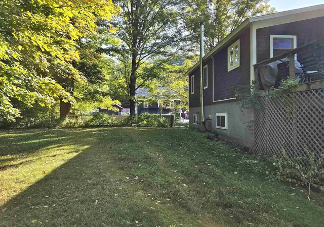 Photo 4 of Single family home for sale at 38 Depot Rd, Townshend, VT 05353 | MLS# 5109429 | Listing updated on 2026-09-14