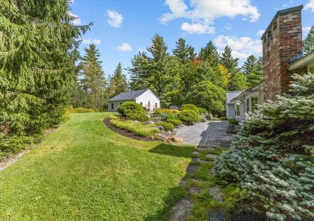 Photo 4 of Single family home for sale at 48 Holw View Rd, Stowe, VT 05672 | MLS# 5109443 | Listing updated on 2026-09-16