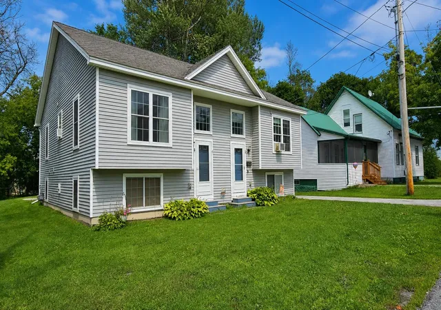 Photo 2 of Multi family home for sale at 9 New St, St. Albans City, VT 05478 | MLS# 5109468 | Listing updated on 2026-09-11