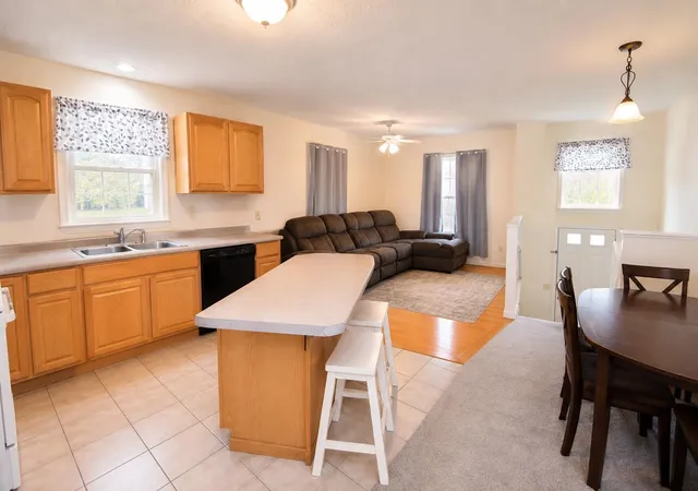 Photo 4 of House for sale at 9 New St, St. Albans City, VT 05478 | MLS# 5109468 | Listing updated on 2026-09-11