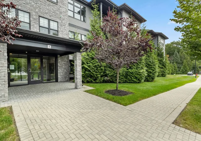 Photo 3 of Condo for sale at 2075 Lafayette Rd #A11, Portsmouth, NH 03801 | MLS# 5109477 | Listing updated on 2026-09-18