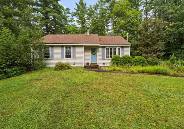 Single family home for sale at 23 Joshuas Ln, Thornton, NH 03285 | MLS# 5109482