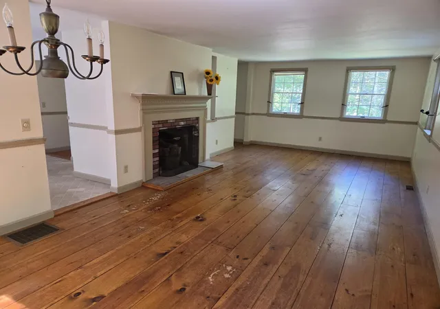 Photo 4 of Single family home for sale at 1586 Brownfield Rd, Center Conway, NH 03813 | MLS# 5109485 | Listing updated on 2026-09-21