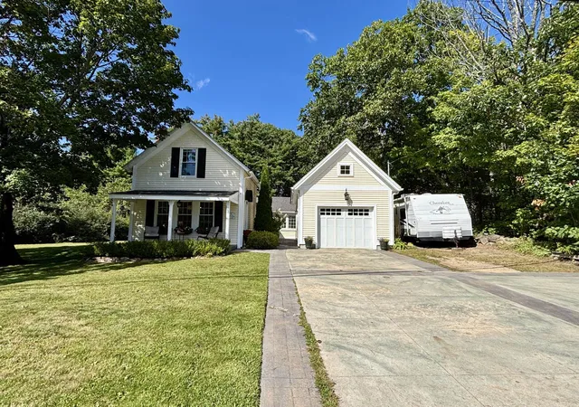 Photo 1 of Single family home for sale at 20 Todd Hl Rd, Rindge, NH 03461 | MLS# 5109491 | Listing updated on 2026-09-12