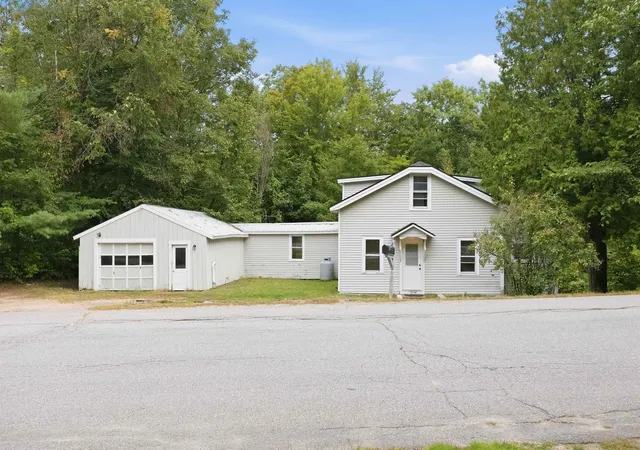 Photo 1 of Single family home for sale at 25 Old Route 25 Ext, Plymouth, NH 03264 | MLS# 5109519 | Listing updated on 2026-09-13