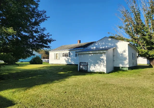 Photo 2 of Single family home for sale at 7 Congress St, Claremont, NH 03743 | MLS# 5109525 | Listing updated on 2026-09-12