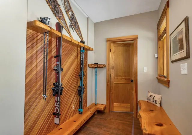 Photo 4 of Townhouse for sale at 31 Ammonoosuc Dr, Bartlett, NH 03812 | MLS# 5109530 | Listing updated on 2026-09-13