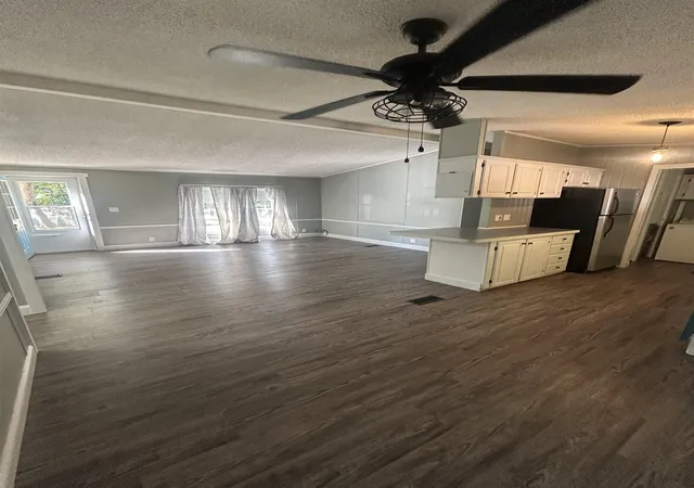 Photo 3 of Manufactured home for sale at 7 Hemlock Dr, Danville, NH 03819 | MLS# 5109531 | Listing updated on 2026-09-14